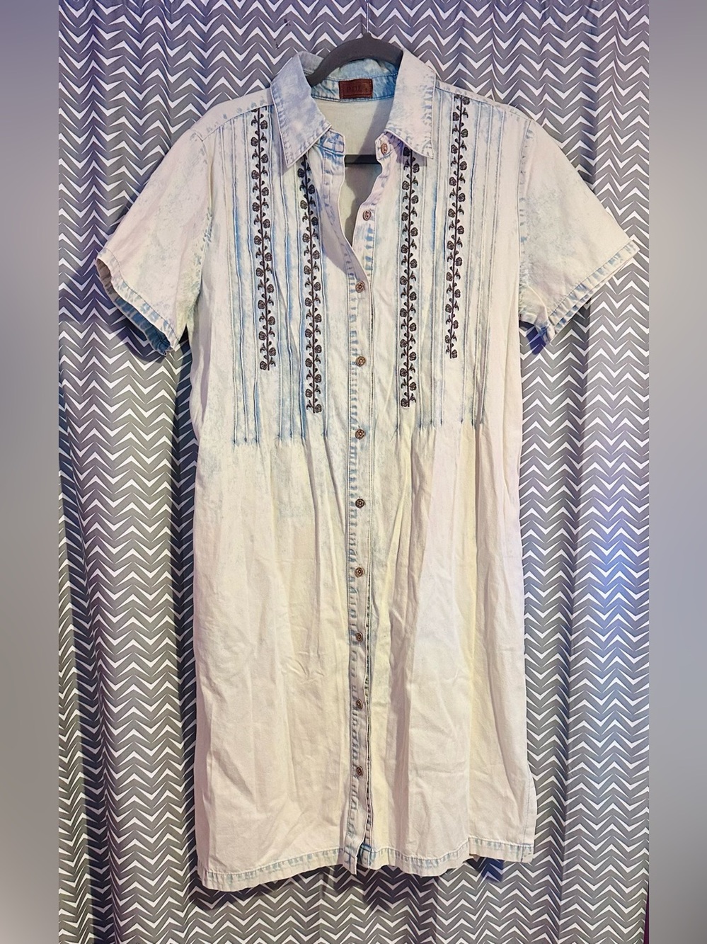 POL | Acid-washed Embroidered Boho Shirt Dress, Small